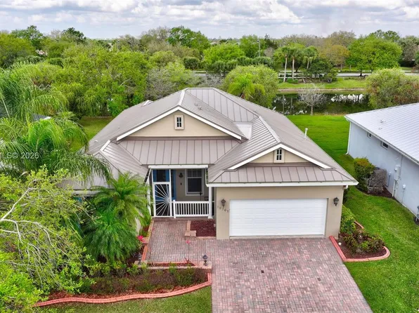 10701 SW Waterway Ln, Port Saint Lucie, FL 34987