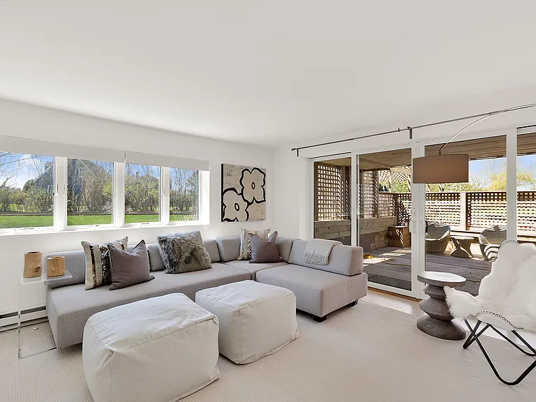 400 Jobs Ln — Photo 6