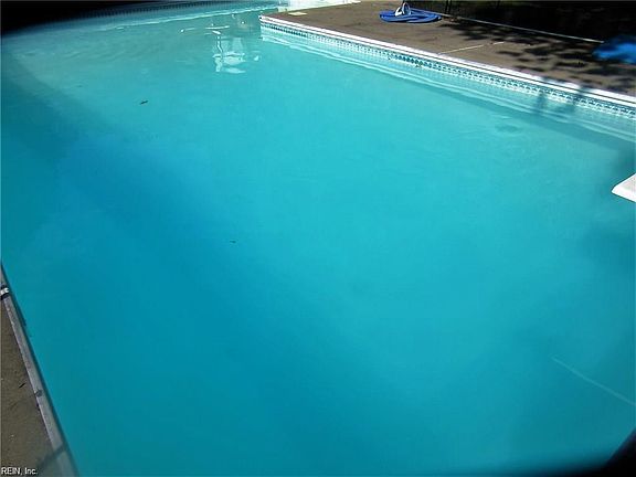 5th image of 1145 Crystalwood Cir