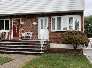 135 Notus Ave, Staten Island, NY 10312