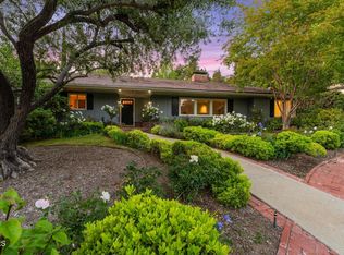 581 Garden Ln, Pasadena, CA 91105