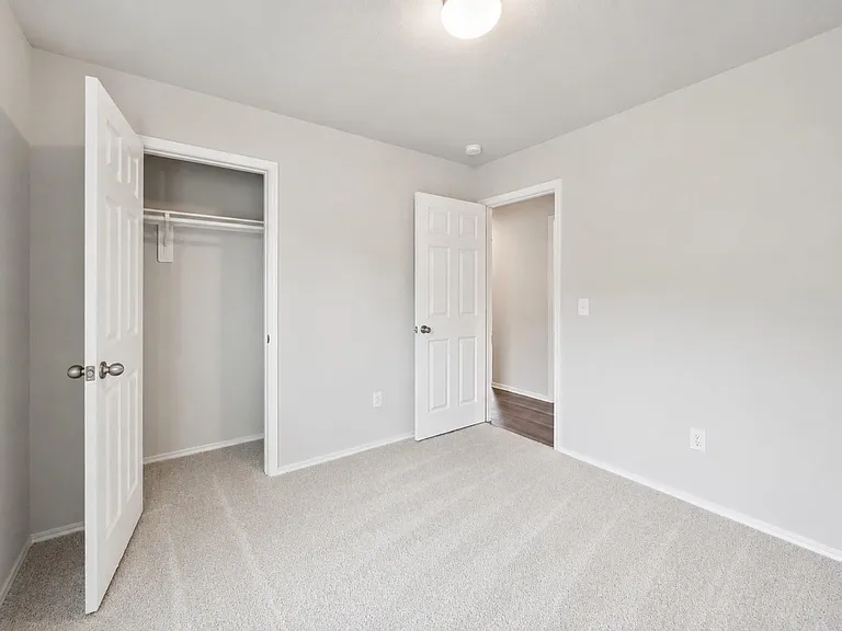 7907 Hollow Root Ln — Photo 20