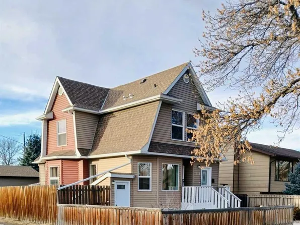 114 W 15th St N, Lethbridge, AB T1H 2X4