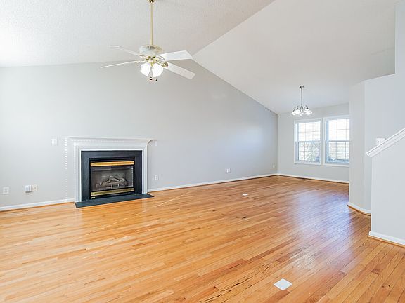 5th image of 4301 Mantua Way