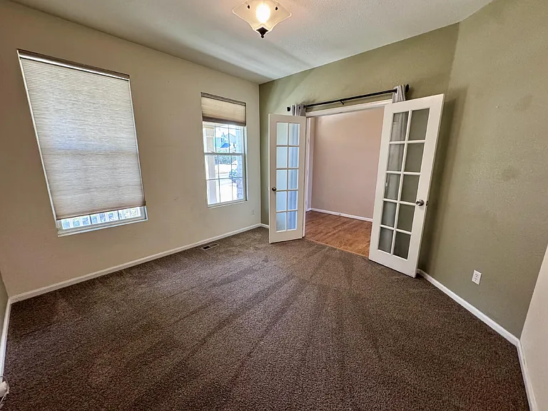 7031 S Oak Hill Cir — Photo 12