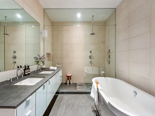 85 Leonard Street image 19 of 24