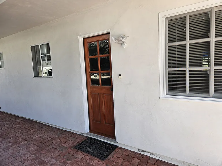125 Avenida Mateo #A — Photo 14