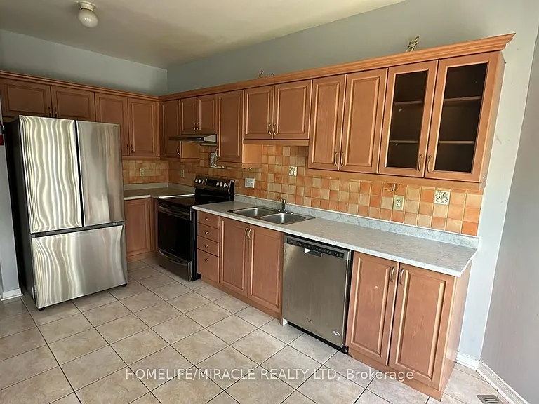 802 Genovese Pl — Photo 7
