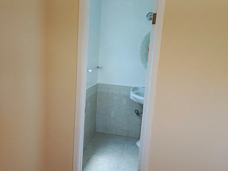 Santez Dr — Photo 11