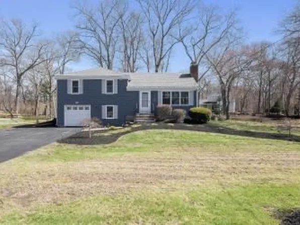 210 Olney St, Seekonk, MA 02771