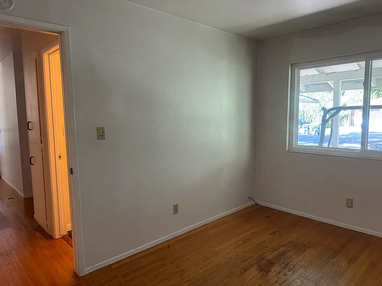 1336 Alder Pl — Photo 9