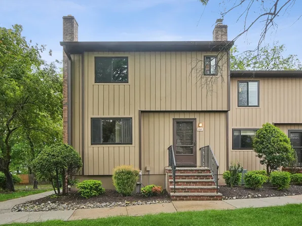 38 Park St, Florham Park, NJ