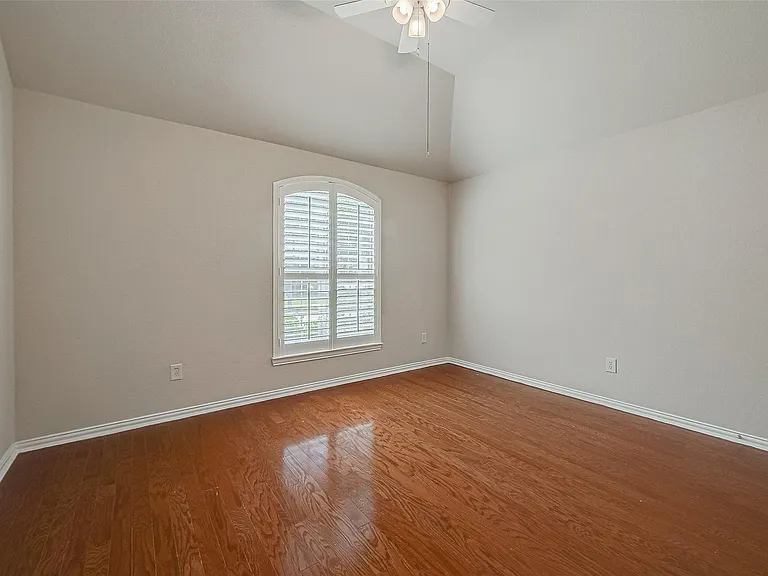 7206 Spring Meadow Ln — Photo 30