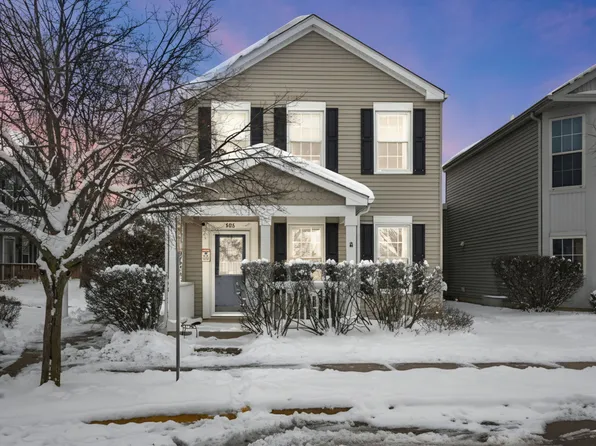 986 Four Seasons Blvd, Aurora, IL 60504