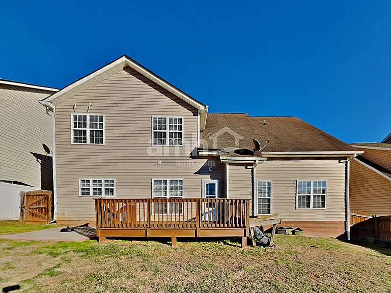 237 Mott Rd — Photo 21
