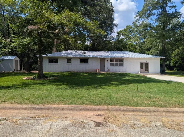 511 Pleasant Ln, Nacogdoches, TX 75964