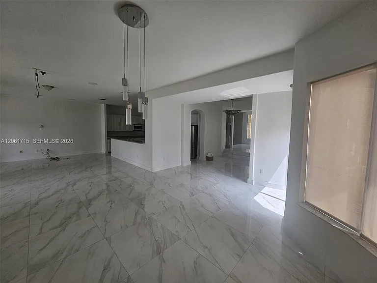 18794 SW 17th Ct — Photo 11