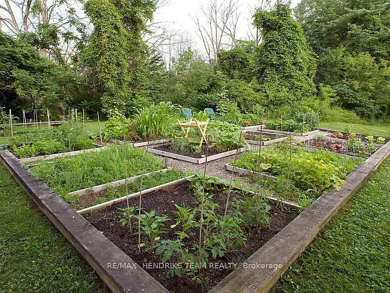 80 Rockwood Ave #B311 — Photo 15