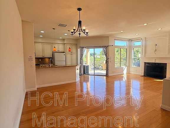 4th image of 1237 S Country Glen Way #146