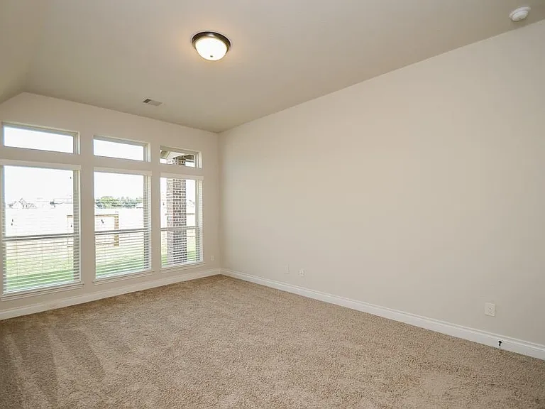 1326 Watercrest Park Ln — Photo 14