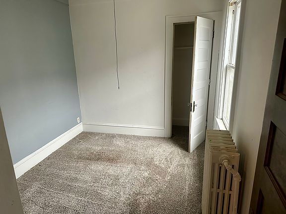 5th image of 3132 Minnehaha Ave #4