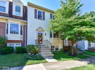 8891 Winding Hollow Way, Springfield, VA 22152