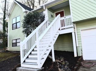 8005 Sumit Creek Dr NW, Kennesaw, GA 30152