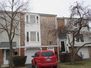 2126 W Smethwick Ln, Hoffman Estates, IL 60169