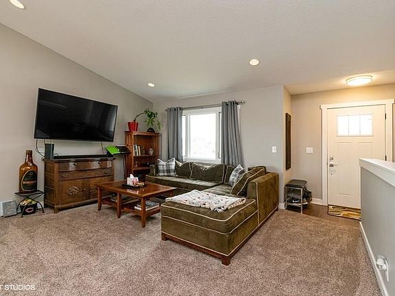 2nd image of 304 Aaron Ave NW