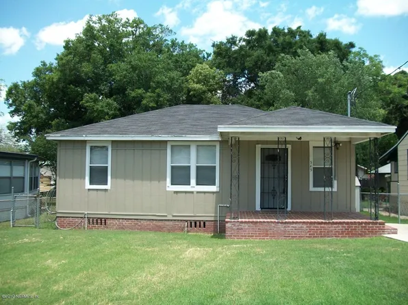 545 W 66th St, Jacksonville, FL 32208