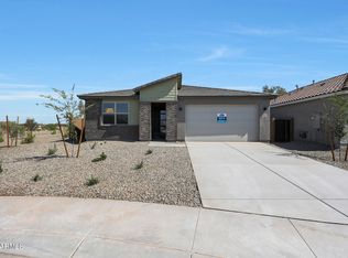 866 W Riparian Dr, San Tan Valley, AZ 85140