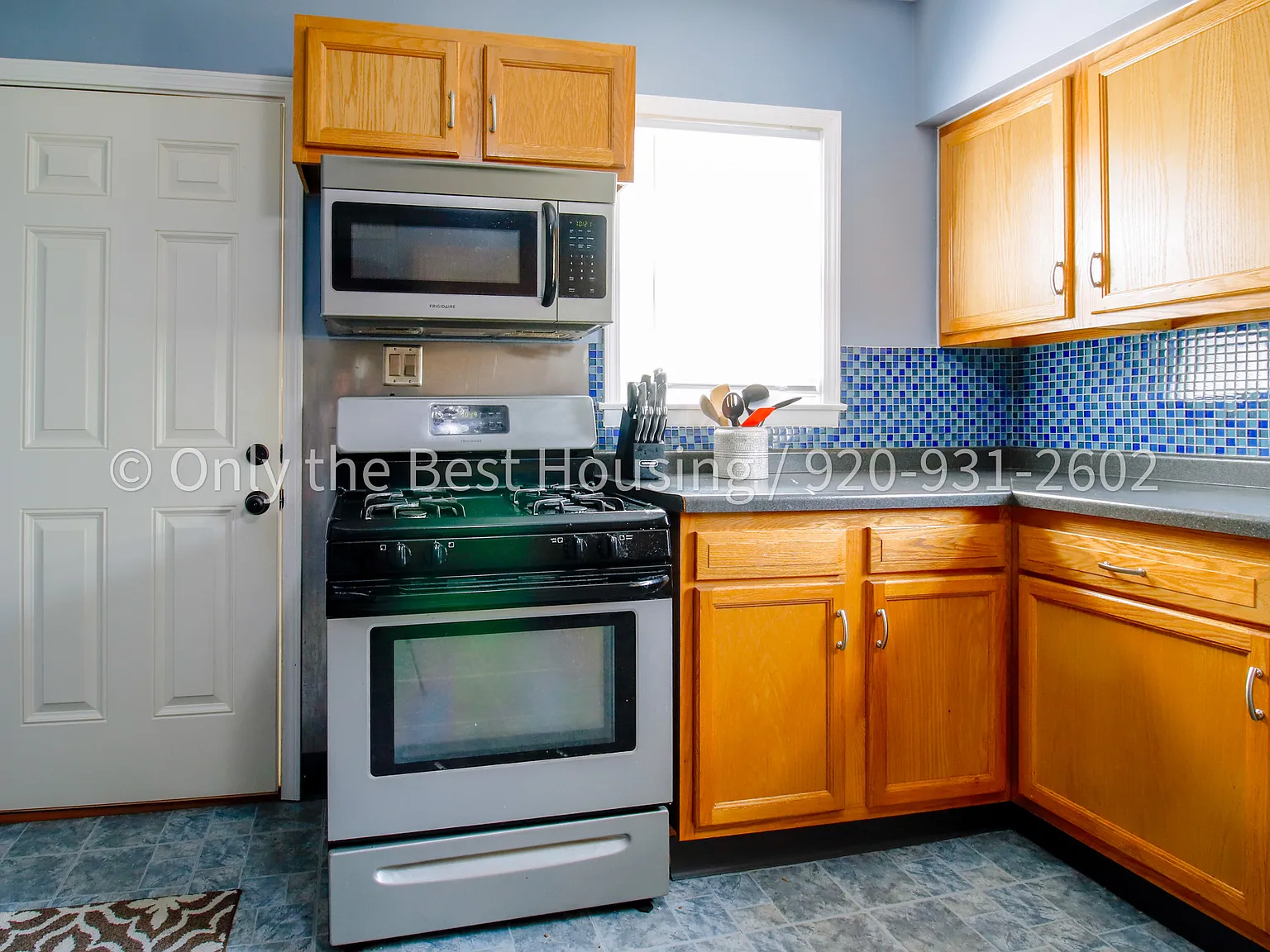 3 bed, 1716 sqft, $2,350 — Photo 3