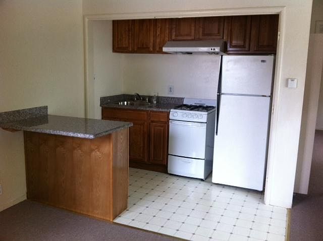 2nd image of 1213 San Pablo Ave APT 202