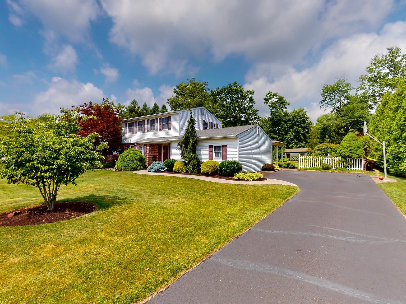 2224 Stewart Dr, Hatfield, PA 19440 Zillow