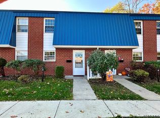 1030 Tener St APT 8, Johnstown, PA 15904