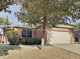 2912 Wispy Trl, Fort Worth, TX 76108