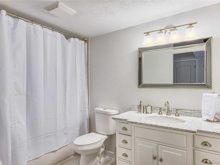 8381 Briar Trace Way — Photo 25