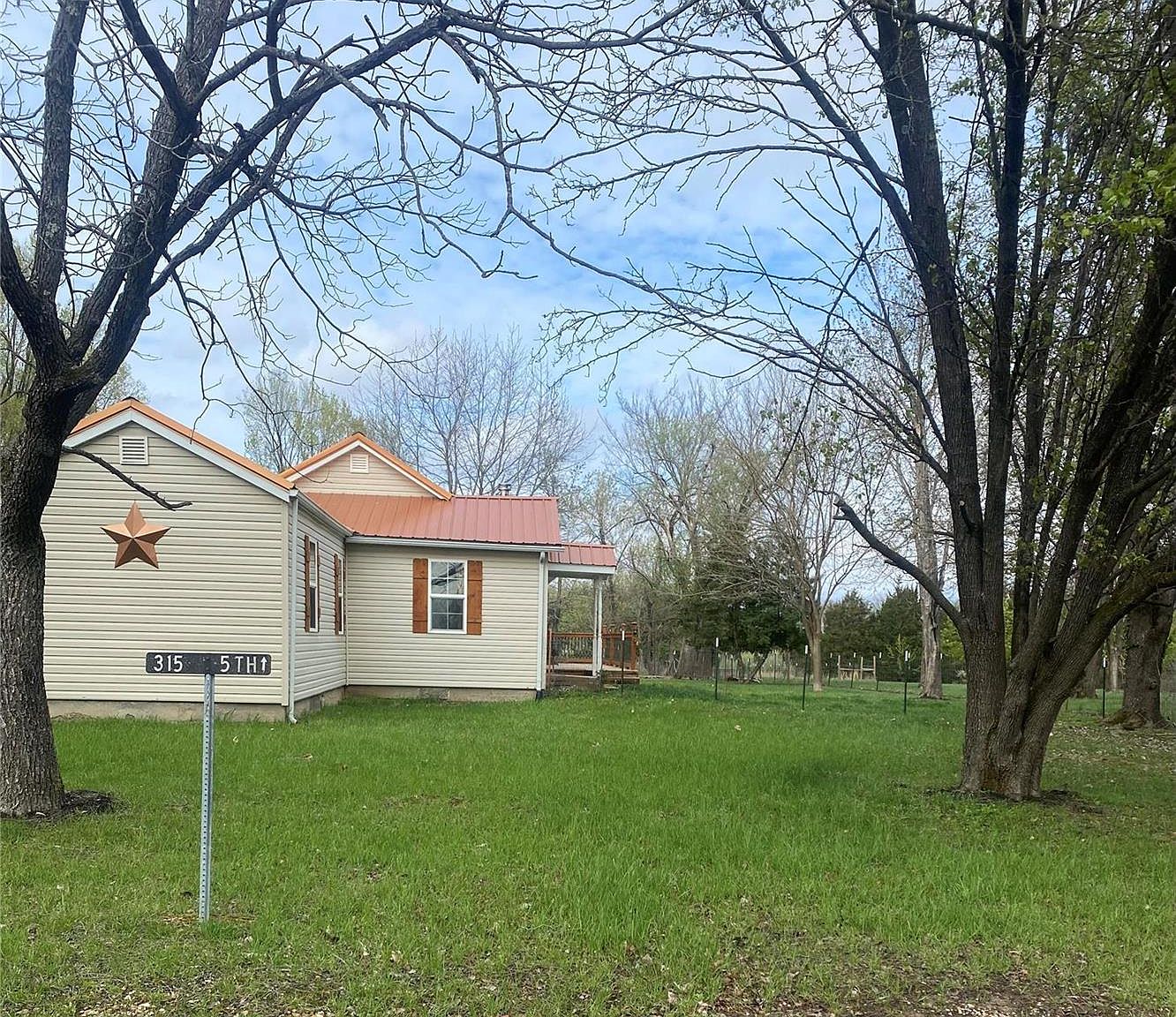 315 5th St, Leasburg, MO 65535 Zillow