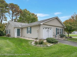 2 Brenner Ct, Brick, NJ 08724
