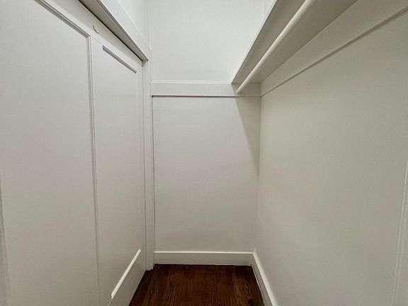 4th image of 845 Hyde St APT 3