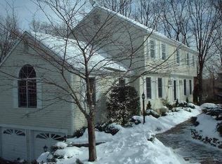 355 Waverly Rd, Shelton, CT 06484