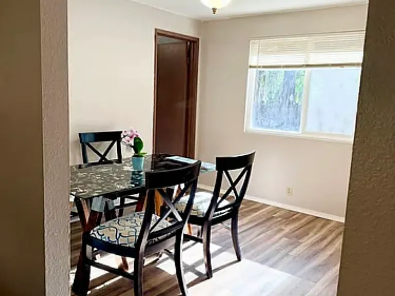 272 146th Pl NE — Photo 18