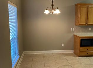 838 Meadow Bend Dr APT A, Baton Rouge, LA 70820