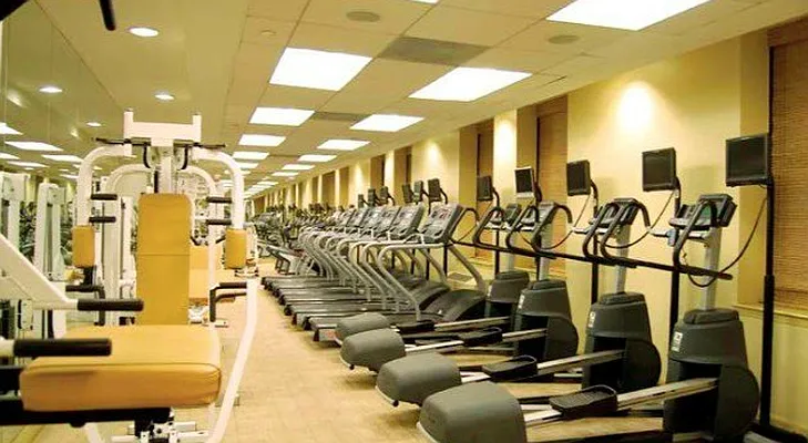 Rented by The Moinian Group | media 60