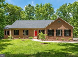 4448 Labrador Ct, Amissville, VA 20106