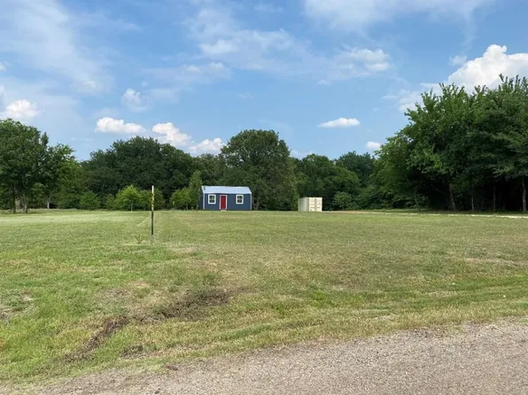 4400 County Road 3706, Wills Pt, TX 75169