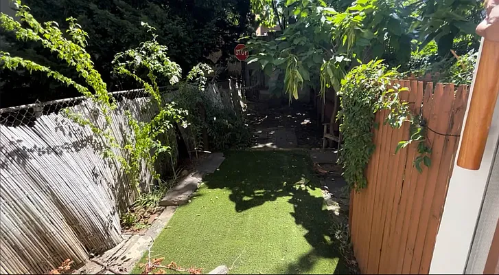 Rented by MySpaceNYC | media 15