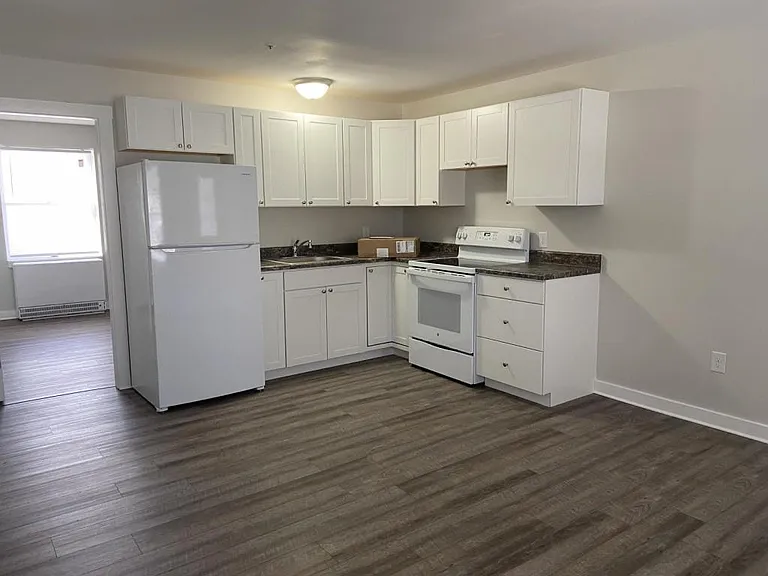 7 at 45 West Main Street — Photo 1