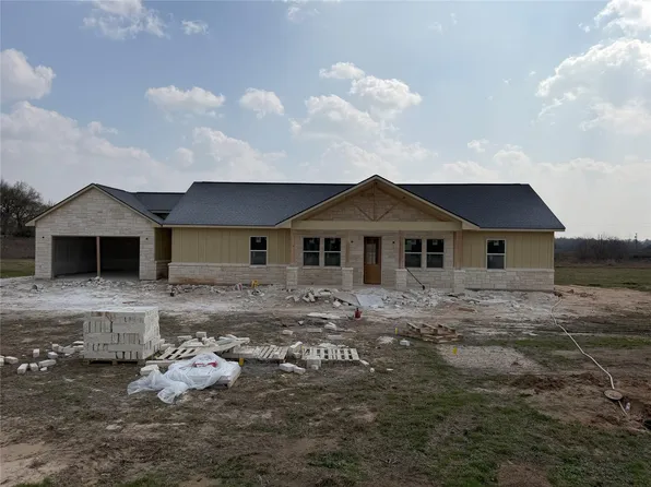 4378 Collton Ln, Franklin, TX 77856