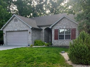 686 Linn Creek Rd, Lake Ozark, MO 65049